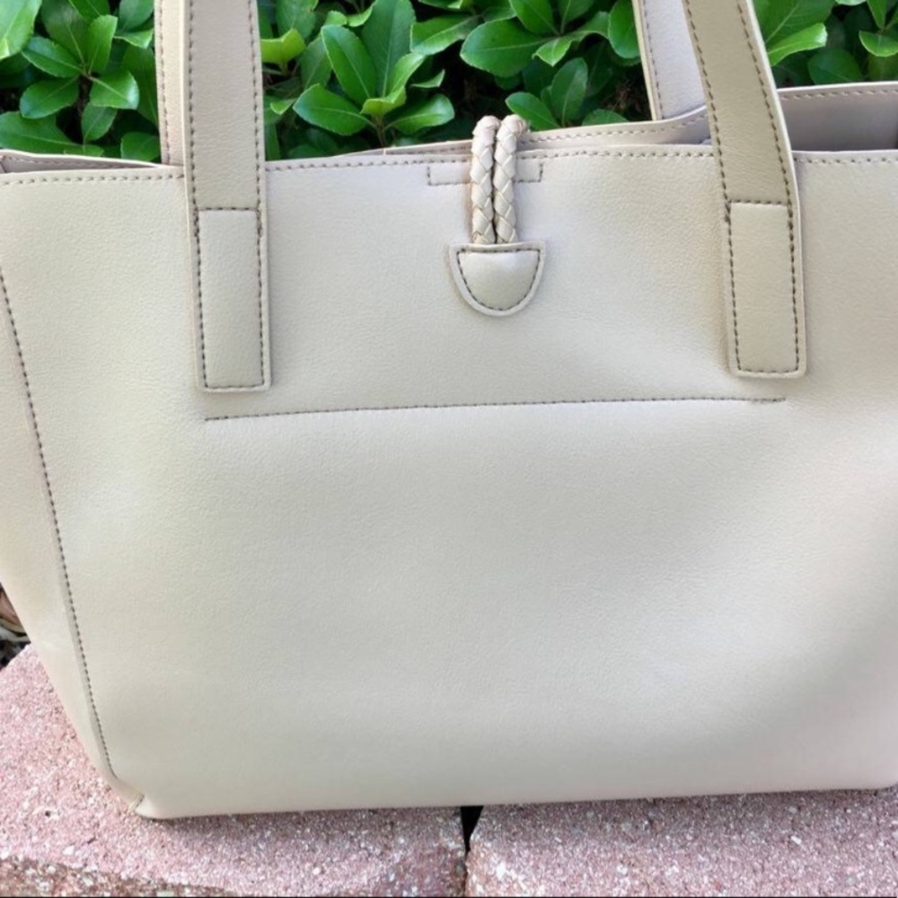 Summer tote with tassel - Picture 4 of 5